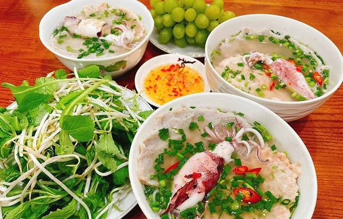 Du Lịch Ẩm Thực Hội An — Thiên Đường Đặc Sản Miền Trung Không Thể Bỏ Qua